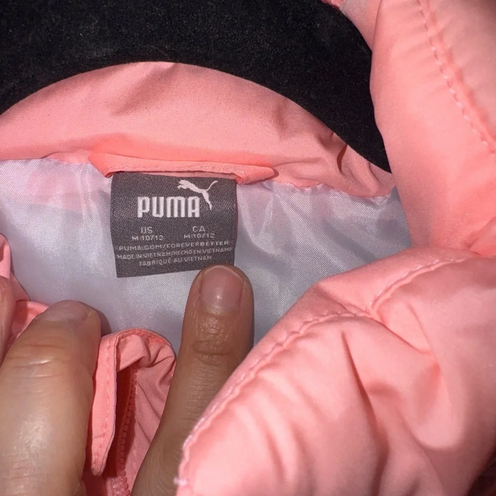 Puma Puffer Vest Girls Size 10/12 kids pink , blue Black Side Pockets Full Zip